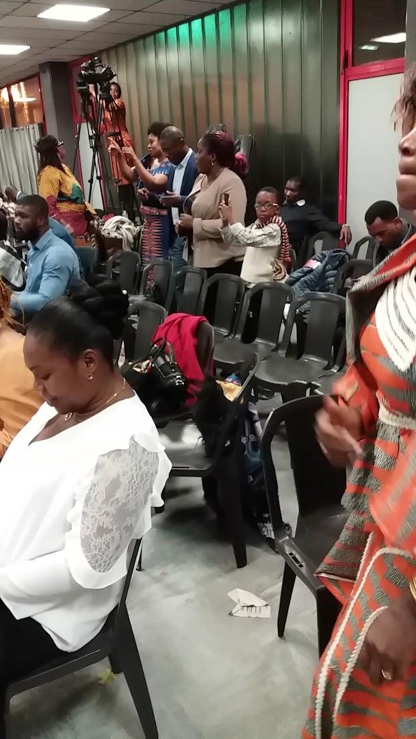 Salle du Moulin Basset - Photo 3